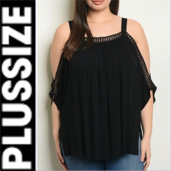 PLUS SIZE BLACK TOP - Picture 1 of 3
